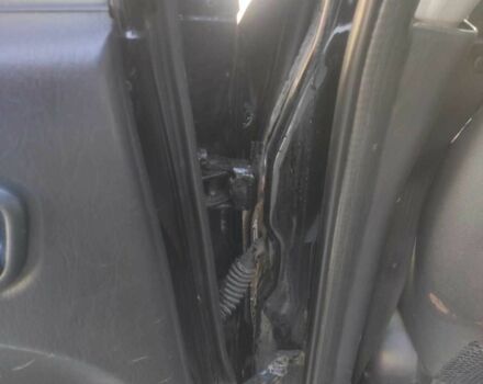 Черный Тойота РАВ 4, объемом двигателя 2 л и пробегом 506 тыс. км за 5300 $, фото 17 на Automoto.ua