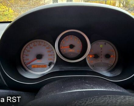 Черный Тойота РАВ 4, объемом двигателя 2 л и пробегом 224 тыс. км за 9000 $, фото 3 на Automoto.ua