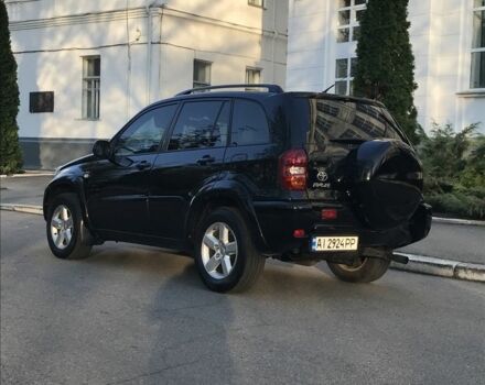 Чорний Тойота РАВ 4, об'ємом двигуна 2 л та пробігом 287 тис. км за 6950 $, фото 4 на Automoto.ua