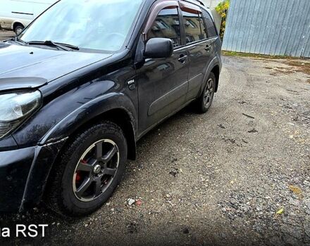 Черный Тойота РАВ 4, объемом двигателя 2 л и пробегом 224 тыс. км за 9000 $, фото 7 на Automoto.ua