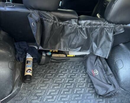 Черный Тойота РАВ 4, объемом двигателя 2 л и пробегом 279 тыс. км за 7000 $, фото 6 на Automoto.ua