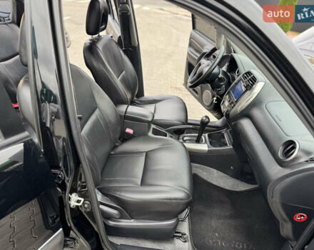 Черный Тойота РАВ 4, объемом двигателя 2 л и пробегом 230 тыс. км за 7850 $, фото 37 на Automoto.ua