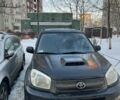Черный Тойота РАВ 4, объемом двигателя 2 л и пробегом 286 тыс. км за 3000 $, фото 1 на Automoto.ua