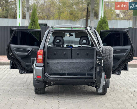 Черный Тойота РАВ 4, объемом двигателя 2 л и пробегом 230 тыс. км за 7850 $, фото 19 на Automoto.ua