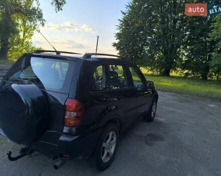 Чорний Тойота РАВ 4, об'ємом двигуна 0 л та пробігом 236 тис. км за 6192 $, фото 4 на Automoto.ua