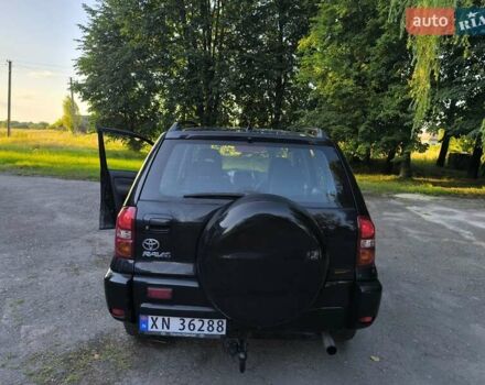 Чорний Тойота РАВ 4, об'ємом двигуна 0 л та пробігом 237 тис. км за 5026 $, фото 3 на Automoto.ua