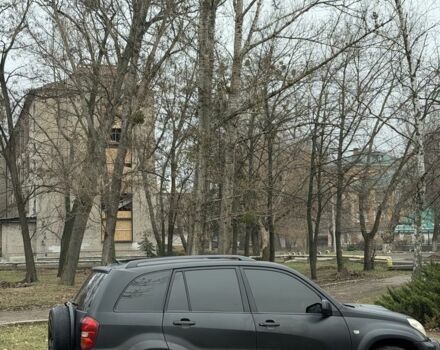 Чорний Тойота РАВ 4, об'ємом двигуна 2 л та пробігом 285 тис. км за 4300 $, фото 8 на Automoto.ua