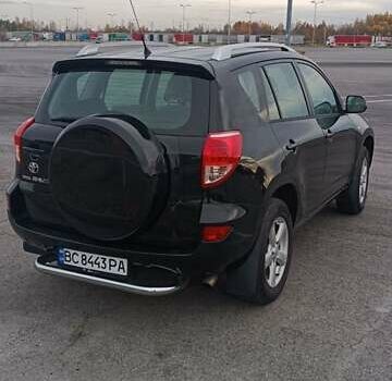 Черный Тойота РАВ 4, объемом двигателя 2 л и пробегом 202 тыс. км за 8066 $, фото 4 на Automoto.ua