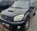 Чорний Тойота РАВ 4, об'ємом двигуна 2 л та пробігом 297 тис. км за 3800 $, фото 1 на Automoto.ua