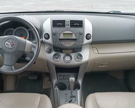 Черный Тойота РАВ 4, объемом двигателя 2 л и пробегом 202 тыс. км за 8066 $, фото 10 на Automoto.ua