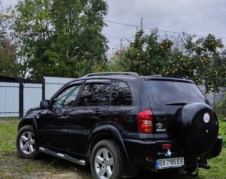 Черный Тойота РАВ 4, объемом двигателя 2 л и пробегом 186 тыс. км за 9500 $, фото 2 на Automoto.ua