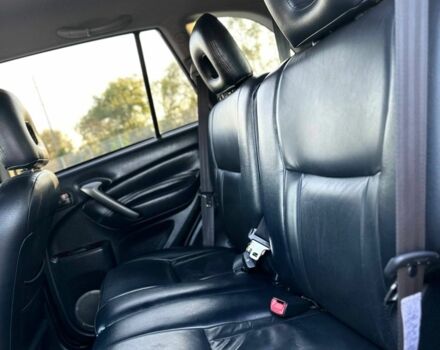 Черный Тойота РАВ 4, объемом двигателя 0 л и пробегом 169 тыс. км за 8500 $, фото 7 на Automoto.ua