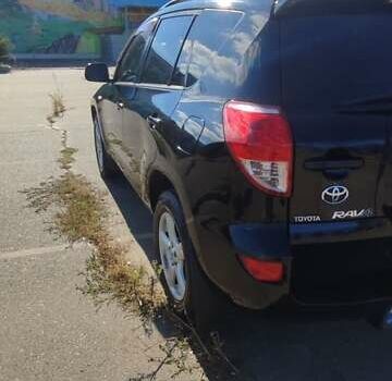 Черный Тойота РАВ 4, объемом двигателя 2 л и пробегом 165 тыс. км за 9500 $, фото 8 на Automoto.ua