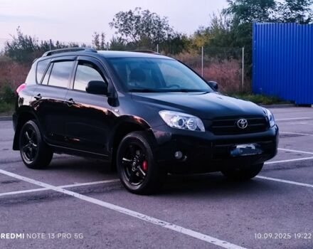 Черный Тойота РАВ 4, объемом двигателя 2 л и пробегом 149 тыс. км за 9490 $, фото 2 на Automoto.ua