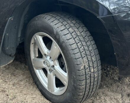 Черный Тойота РАВ 4, объемом двигателя 2 л и пробегом 189 тыс. км за 9500 $, фото 15 на Automoto.ua