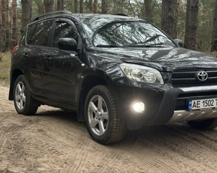 Черный Тойота РАВ 4, объемом двигателя 2 л и пробегом 189 тыс. км за 9500 $, фото 6 на Automoto.ua
