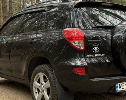 Чорний Тойота РАВ 4, об'ємом двигуна 2 л та пробігом 189 тис. км за 9500 $, фото 12 на Automoto.ua