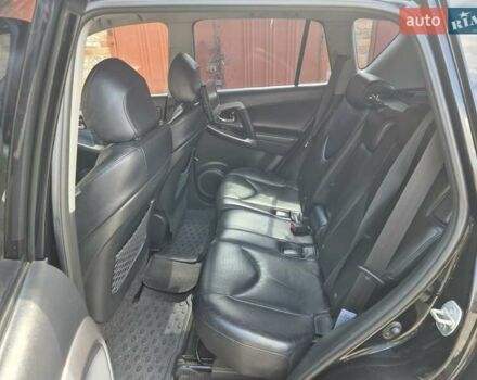 Чорний Тойота РАВ 4, об'ємом двигуна 2 л та пробігом 257 тис. км за 7500 $, фото 14 на Automoto.ua