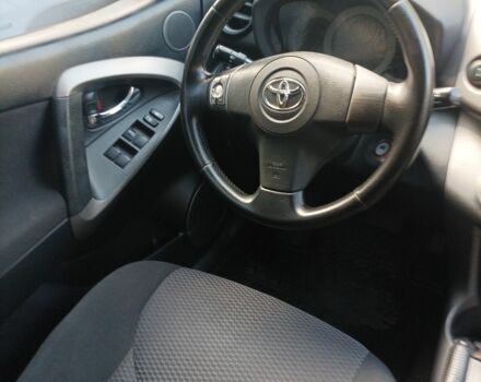 Черный Тойота РАВ 4, объемом двигателя 2 л и пробегом 240 тыс. км за 9999 $, фото 14 на Automoto.ua