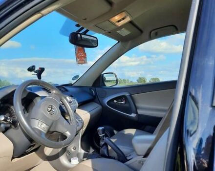 Черный Тойота РАВ 4, объемом двигателя 2.2 л и пробегом 209 тыс. км за 10500 $, фото 10 на Automoto.ua