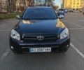 Черный Тойота РАВ 4, объемом двигателя 1.99 л и пробегом 313 тыс. км за 12000 $, фото 1 на Automoto.ua