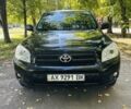 Чорний Тойота РАВ 4, об'ємом двигуна 2 л та пробігом 257 тис. км за 7999 $, фото 2 на Automoto.ua