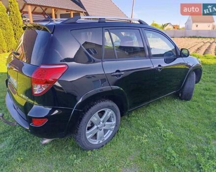 Черный Тойота РАВ 4, объемом двигателя 2.23 л и пробегом 330 тыс. км за 8200 $, фото 3 на Automoto.ua