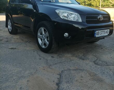 Черный Тойота РАВ 4, объемом двигателя 2 л и пробегом 240 тыс. км за 10300 $, фото 6 на Automoto.ua