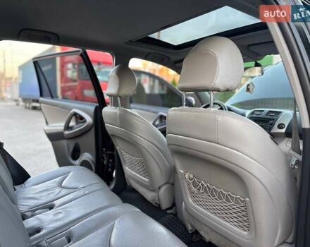 Черный Тойота РАВ 4, объемом двигателя 2.36 л и пробегом 192 тыс. км за 8999 $, фото 35 на Automoto.ua