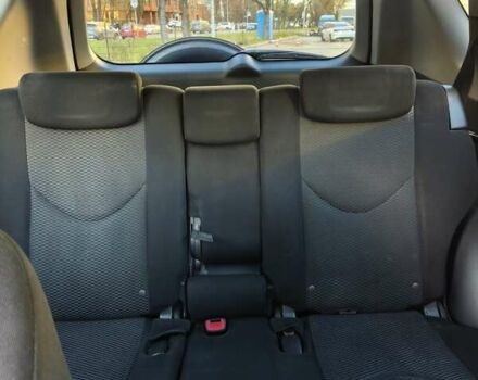 Черный Тойота РАВ 4, объемом двигателя 1.99 л и пробегом 313 тыс. км за 12000 $, фото 9 на Automoto.ua