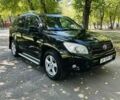 Чорний Тойота РАВ 4, об'ємом двигуна 2 л та пробігом 257 тис. км за 7999 $, фото 1 на Automoto.ua