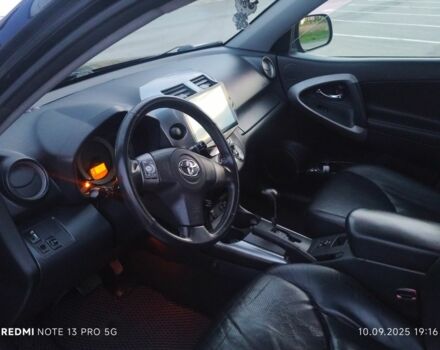 Черный Тойота РАВ 4, объемом двигателя 2 л и пробегом 149 тыс. км за 9490 $, фото 10 на Automoto.ua