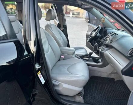 Черный Тойота РАВ 4, объемом двигателя 2.36 л и пробегом 192 тыс. км за 8999 $, фото 36 на Automoto.ua