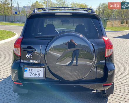 Черный Тойота РАВ 4, объемом двигателя 2.36 л и пробегом 254 тыс. км за 9700 $, фото 4 на Automoto.ua