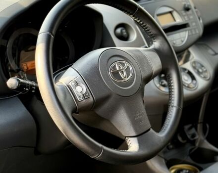 Черный Тойота РАВ 4, объемом двигателя 2 л и пробегом 189 тыс. км за 9500 $, фото 21 на Automoto.ua