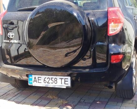 Черный Тойота РАВ 4, объемом двигателя 2 л и пробегом 190 тыс. км за 8800 $, фото 3 на Automoto.ua