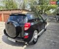 Чорний Тойота РАВ 4, об'ємом двигуна 2 л та пробігом 257 тис. км за 7500 $, фото 1 на Automoto.ua