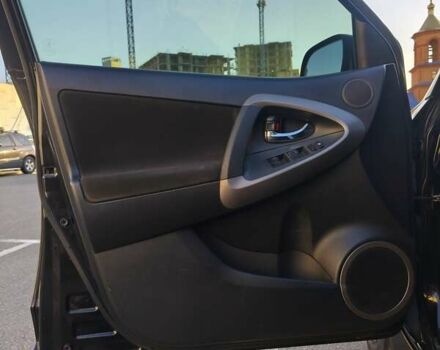 Черный Тойота РАВ 4, объемом двигателя 1.99 л и пробегом 313 тыс. км за 12000 $, фото 24 на Automoto.ua