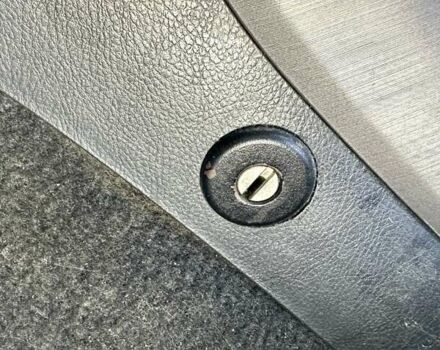 Черный Тойота РАВ 4, объемом двигателя 2 л и пробегом 245 тыс. км за 7999 $, фото 14 на Automoto.ua