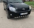Черный Тойота РАВ 4, объемом двигателя 2 л и пробегом 223 тыс. км за 10500 $, фото 1 на Automoto.ua