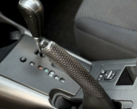 Чорний Тойота РАВ 4, об'ємом двигуна 2 л та пробігом 189 тис. км за 9500 $, фото 31 на Automoto.ua