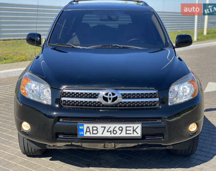 Черный Тойота РАВ 4, объемом двигателя 2.36 л и пробегом 254 тыс. км за 9700 $, фото 1 на Automoto.ua