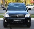 Черный Тойота РАВ 4, объемом двигателя 2 л и пробегом 170 тыс. км за 10000 $, фото 1 на Automoto.ua