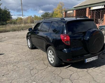 Тойота РАВ 4 2006 в Краматорске на Automoto.ua Черный Тойота РАВ 4, объемом двигателя 2.4 л и пробегом 240 тыс. км за 10700 $, фото 3 на Automoto.ua