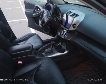 Черный Тойота РАВ 4, объемом двигателя 2 л и пробегом 149 тыс. км за 9490 $, фото 16 на Automoto.ua