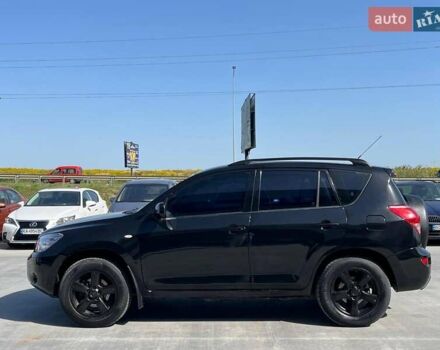Чорний Тойота РАВ 4, об'ємом двигуна 2 л та пробігом 300 тис. км за 8290 $, фото 3 на Automoto.ua