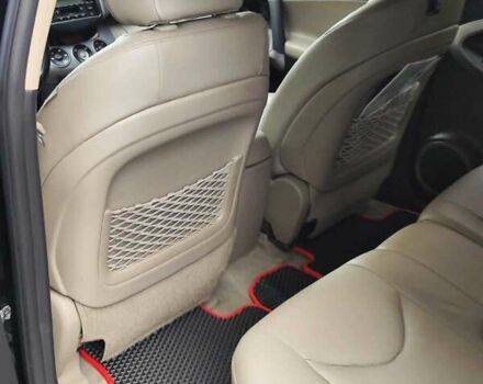 Чорний Тойота РАВ 4, об'ємом двигуна 2.4 л та пробігом 91 тис. км за 12500 $, фото 21 на Automoto.ua