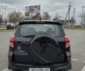 Чорний Тойота РАВ 4, об'ємом двигуна 2 л та пробігом 173 тис. км за 8600 $, фото 6 на Automoto.ua