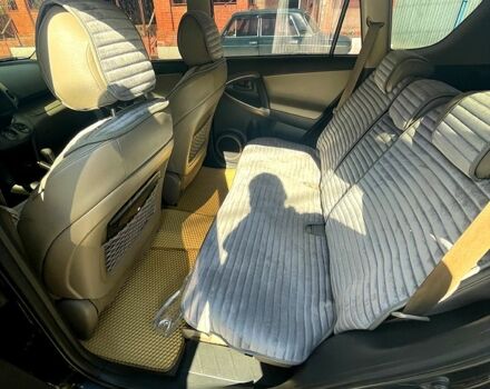 Черный Тойота РАВ 4, объемом двигателя 2.4 л и пробегом 240 тыс. км за 9600 $, фото 7 на Automoto.ua