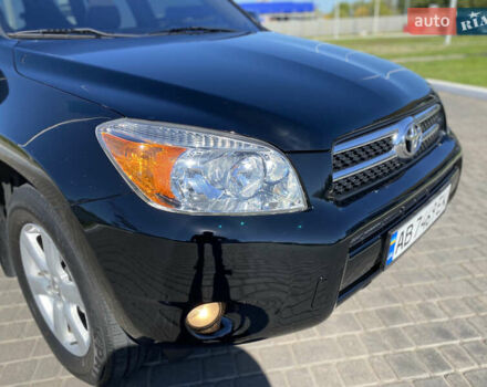 Черный Тойота РАВ 4, объемом двигателя 2.36 л и пробегом 254 тыс. км за 9700 $, фото 6 на Automoto.ua